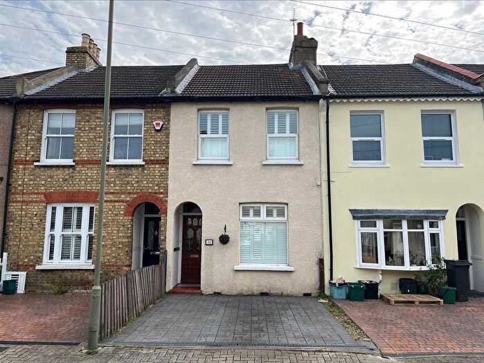 4 Bedroom Terraced House To Rent In Napier Road, Bromley, BR2