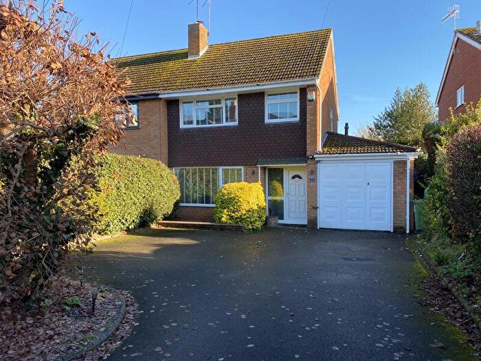 3 Bedroom Semi-Detached House To Rent In Ridge Street, Stourbridge, DY8