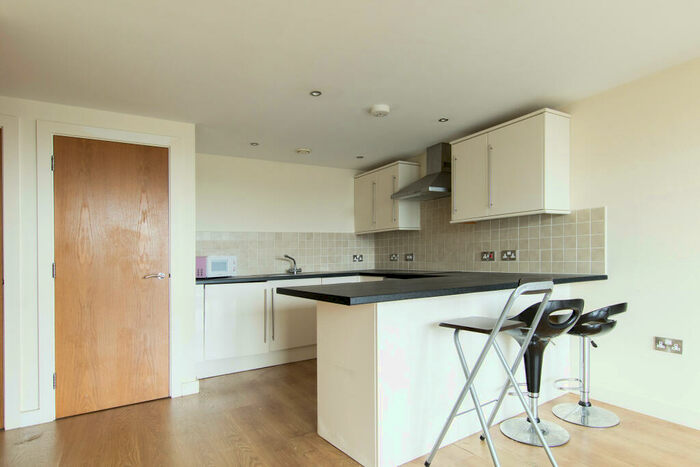 2 Bedroom Flat To Rent In Pall Mall, Liverpool, L3
