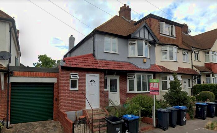 Studio To Rent In Hobart Gardens, Thornton Heath, CR7