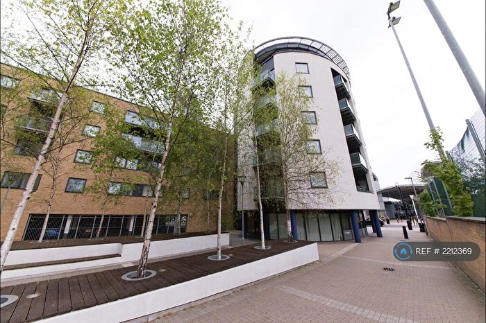 1 Bedroom Flat To Rent In Douglas Path, London, E14