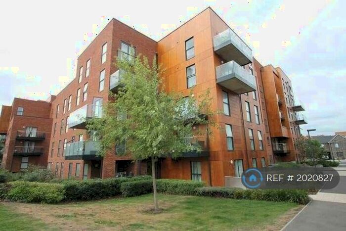 2 Bedroom Flat To Rent In Callender Road, Erith, DA8