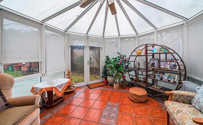 3 Bedroom Bungalow For Sale In Whitehill Road, Standford, Hampshire, GU35