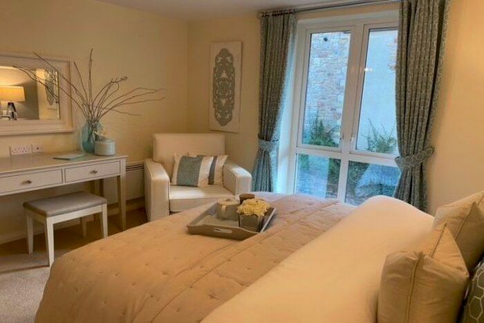2 Bedroom Flat To Rent In Greaves Road, Lancaster LA1
