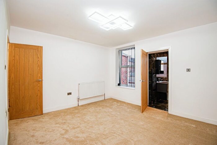 2 Bedroom End Terrace House For Sale In Queen Street, Swinton, Mexborough, S64