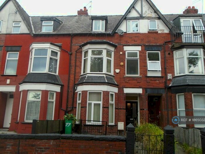 9 Bedroom Terraced House To Rent In Mauldeth Road, Manchester, M20
