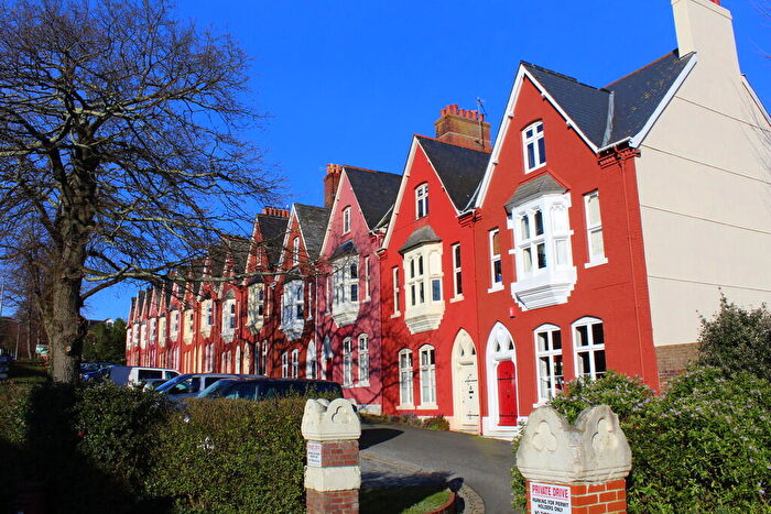 2 Bedroom Flat To Rent In Molesworth Road, Stoke, PL1