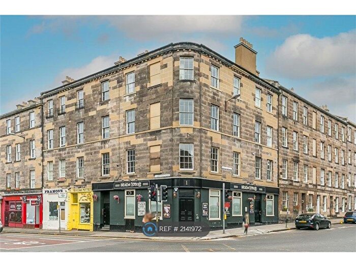 2 Bedroom Flat To Rent In Summerhall Place, Edinburgh, EH9