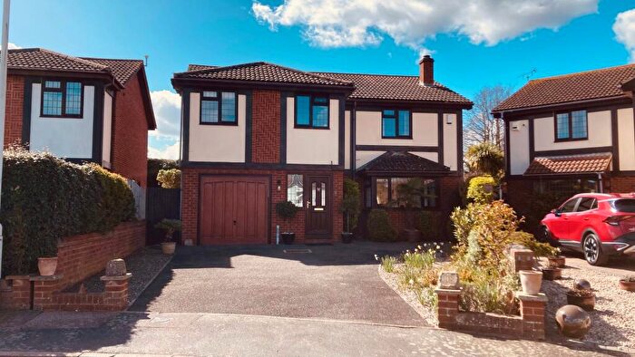 4 Bedroom Detached House For Sale In Farm Lane, Sholden, CT14