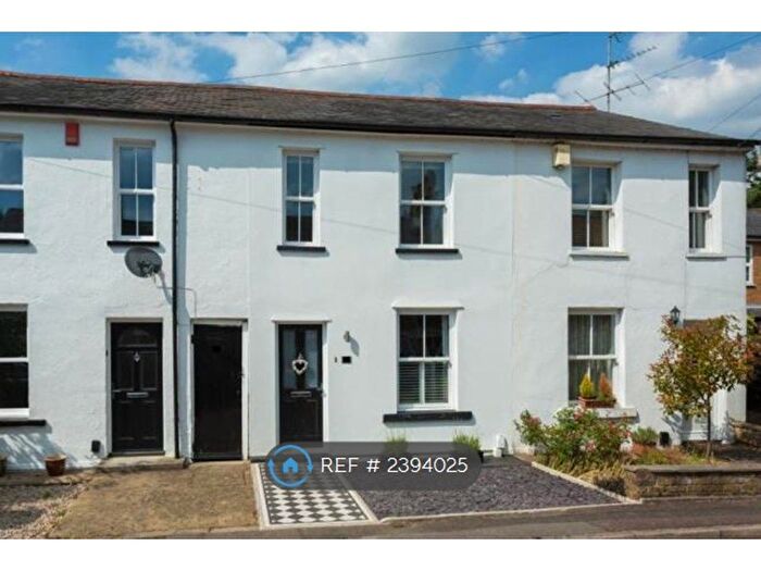 2 Bedroom Terraced House To Rent In Norfolk Road, Rickmansworth, WD3