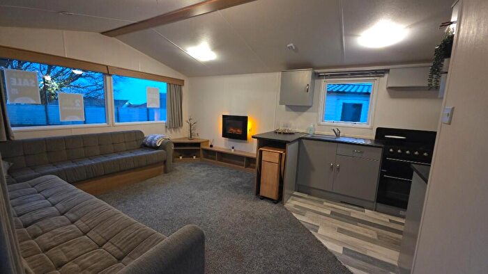 2 Bedroom Park Home For Sale In Higher Road, PR3