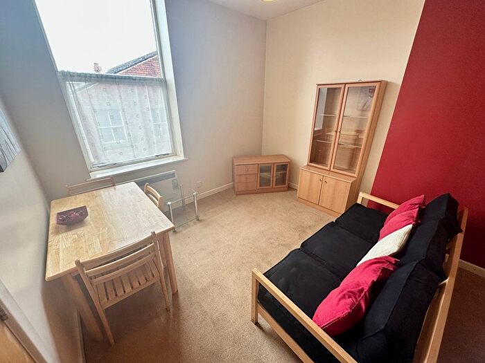 1 Bedroom Property To Rent In Queen Street, Leeds, LS27