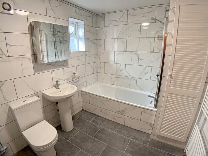 2 Bedroom Apartment To Rent In Sparkenhoe Street, Leicester, LE2