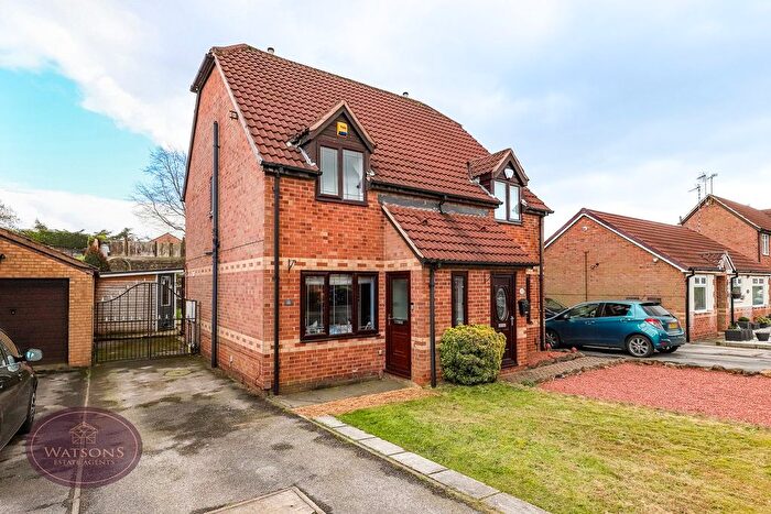 2 Bedroom Semi-Detached House For Sale In Kingswood Drive, Kirkby In Ashfield, Nottinghamshire, NG17