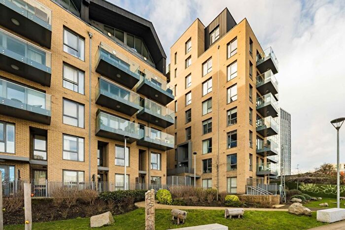 1 Bedroom Flat To Rent In Bramble Path, Stratford, E3