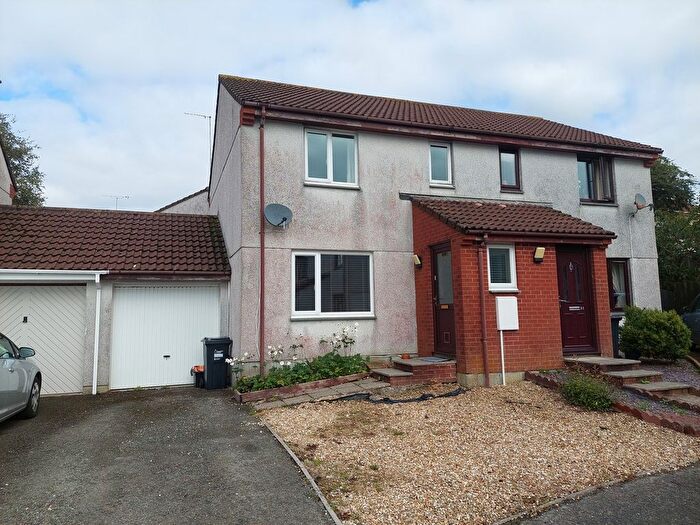 3 Bedroom Semi-Detached House To Rent In Springfield Close, St Austell, PL25