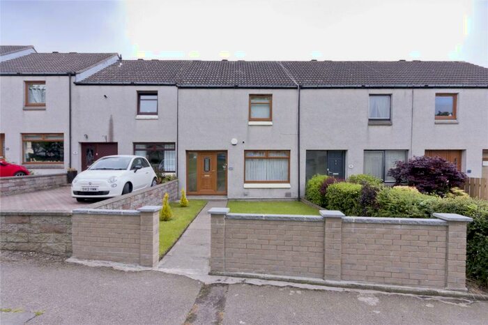 2 Bedroom Terraced House To Rent In Orkney Avenue, Sheddocksley, Aberdeen, AB16