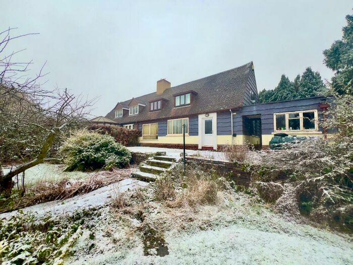 3 Bedroom Semi-Detached Bungalow For Sale In Foresters Cottages, Waterhouses, Durham, DH7