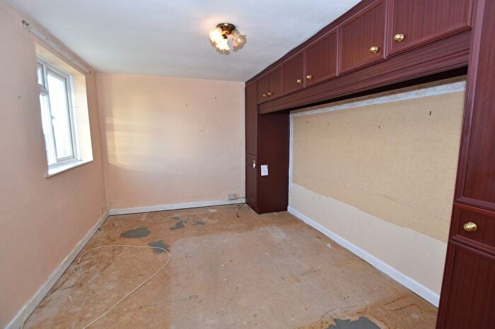 2 Bedroom End Of Terrace House For Sale In Ballard Estate, Four Lanes, Redruth, Cornwall, TR16