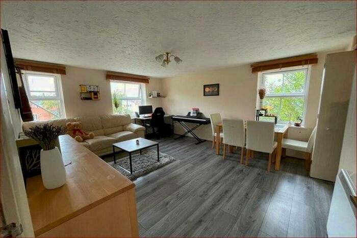 1 Bedroom House To Rent In Drapers Fields, Coventry, CV1