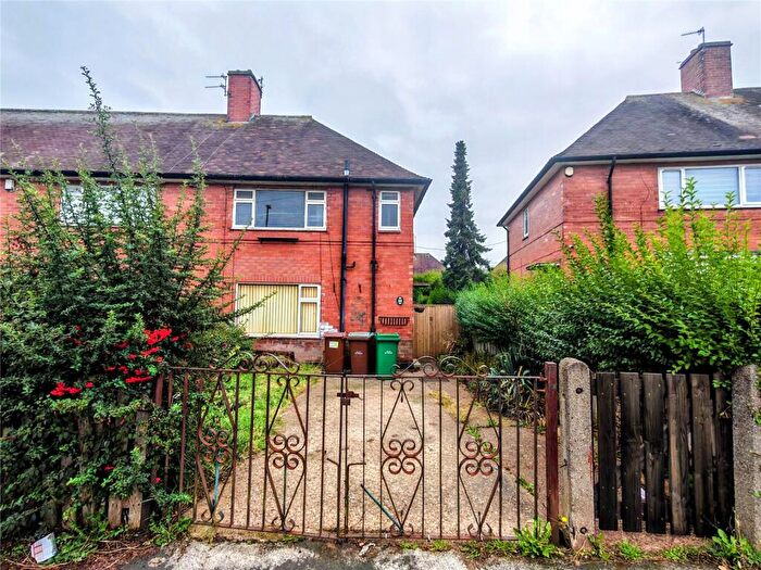 3 Bedroom End Of Terrace House For Sale In Whitwell Road, Nottingham, Nottinghamshire, NG8