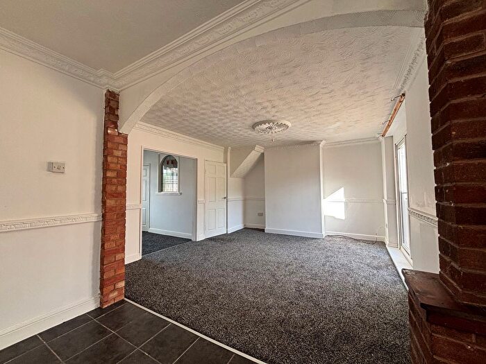 3 Bedroom Property To Rent In High Ridge, Walsall, WS9