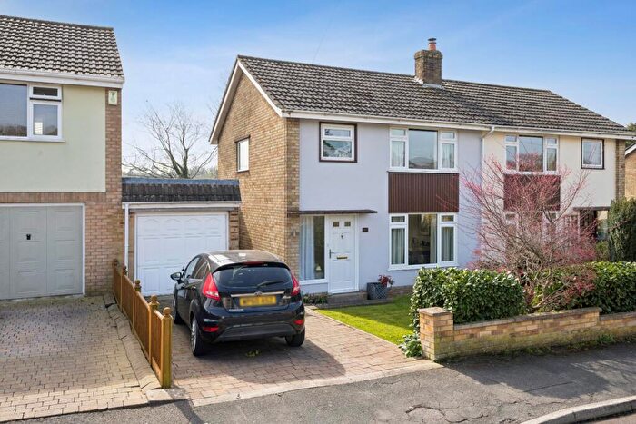 3 Bedroom Semi-Detached House For Sale In Mount Pleasant, Walking Distance To School, Sports Centre And Central Wells, BA5