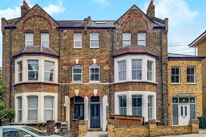 2 Bedroom Flat To Rent In Eglinton Hill, Shooters Hill, SE18