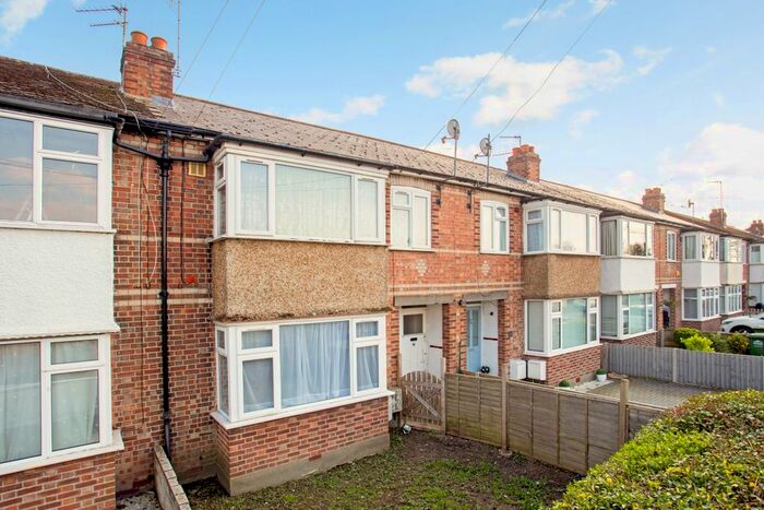 2 Bedroom Maisonette To Rent In Kenilworth Road, Ashford, TW15