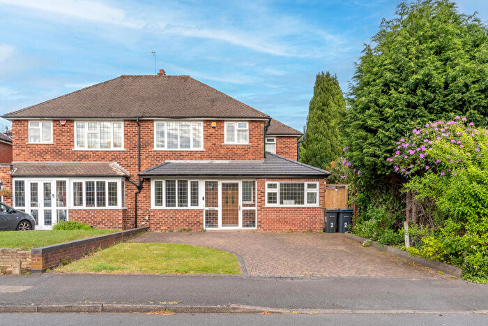 4 Bedroom Semi Detached House For Sale In West View Road, Sutton Coldfield, B75