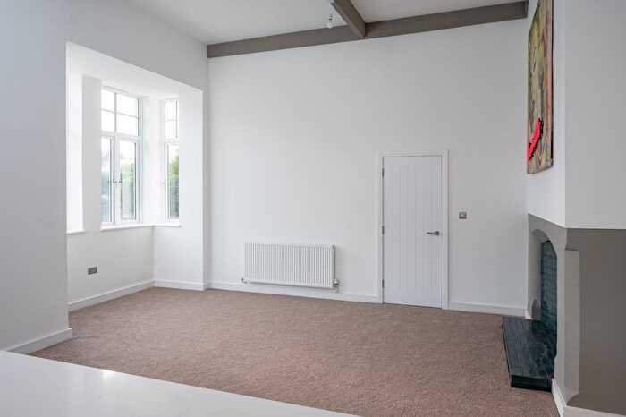 3 Bedroom End Of Terrace House For Sale In Main Street, Escrick, York, YO19