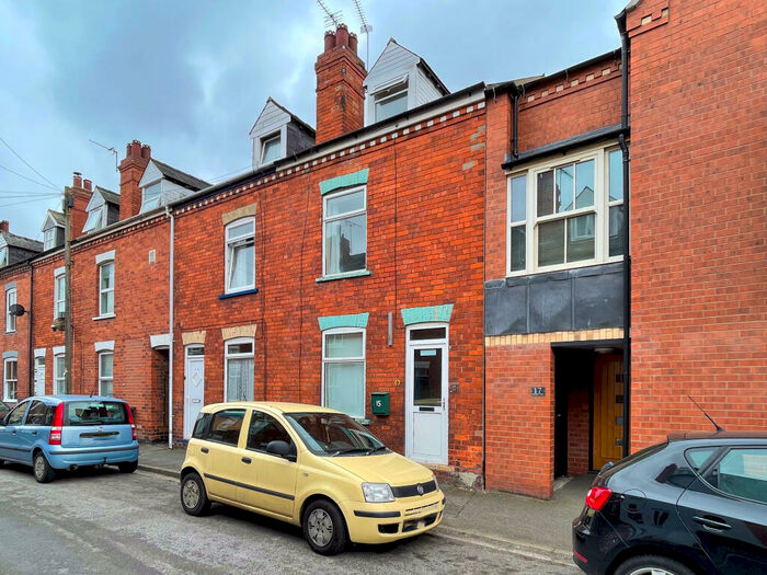 3 Bedroom Terraced House To Rent In Hereward Street, Lincoln, LN1