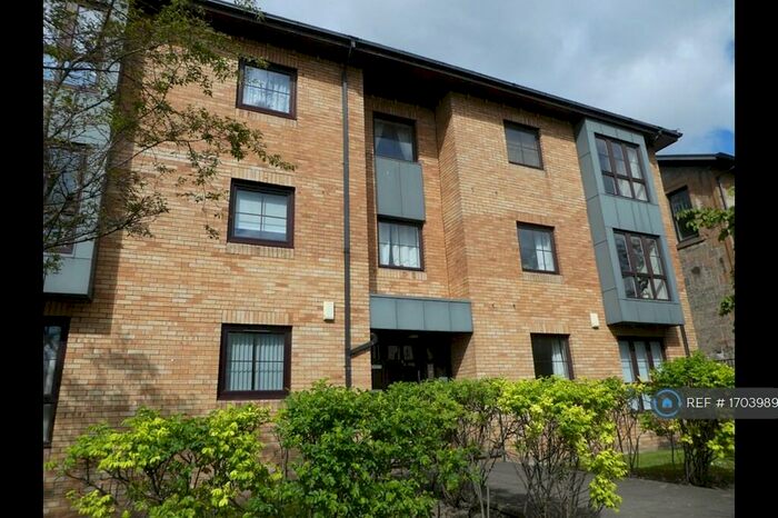 2 Bedroom Flat To Rent In Westercraigs Court, Glasgow, G31
