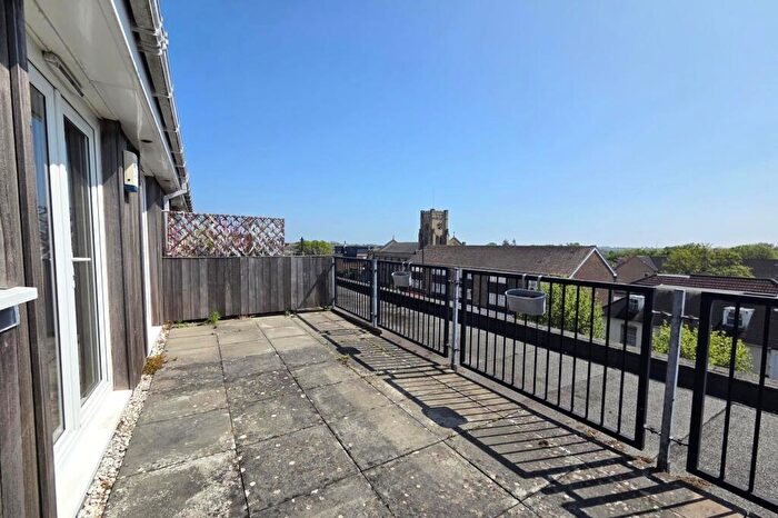 1 Bedroom Apartment For Sale In West Street, Fareham, PO16