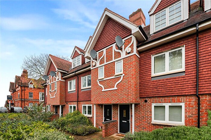 4 Bedroom Terraced House For Sale In Oxford Road, Tilehurst, Reading, Berkshire, RG31