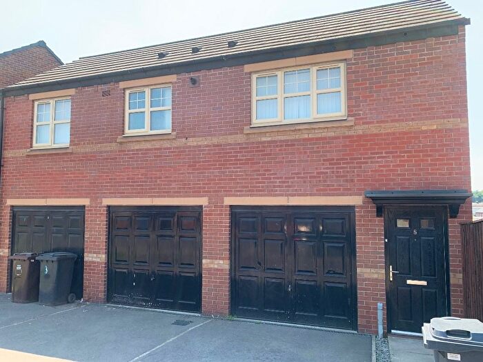 2 Bedroom Flat To Rent In Old Brick Place, Darnall, Sheffield, S9