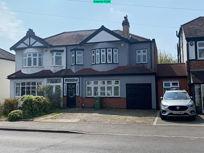 4 Bedroom Semi Detached House For Sale In Upper Brentwood Road, Romford, RM2