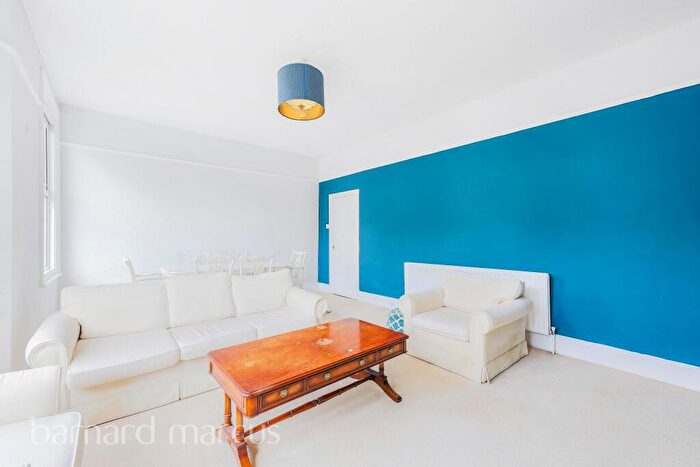 3 Bedroom Duplex To Rent In Avondale Road, South Croydon, CR2