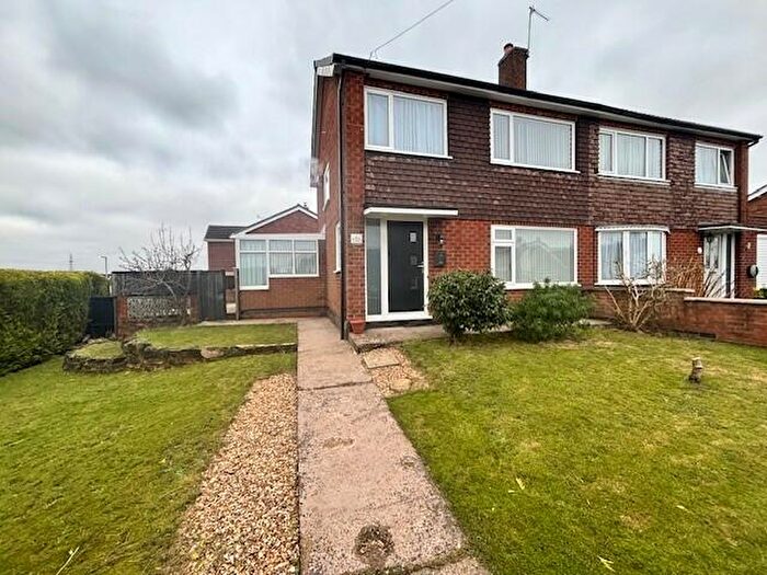 3 Bedroom Semi-Detached House To Rent In Westfield Road, Kirkby-in-Ashfield, NG17
