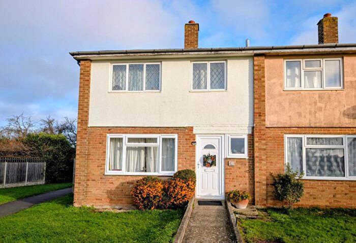 3 Bedroom End Of Terrace House For Sale In Upper Arncott, Bicester, OX25