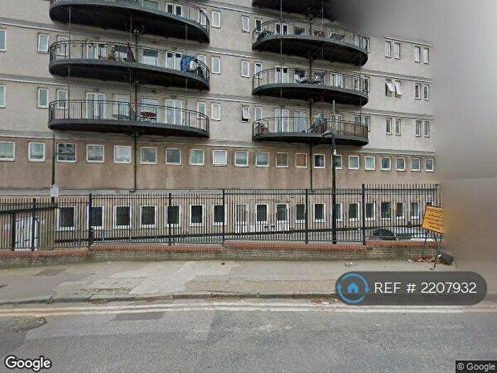 2 Bedroom Flat To Rent In Central House, London, E15