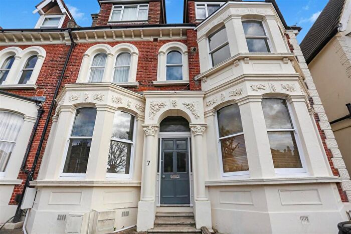 1 Bedroom Flat To Rent In Wilbury Avenue, Hove, BN3
