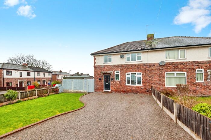 4 Bedroom Semi Detached House For Sale In Stenhills Crescent, Runcorn, Cheshire, WA7