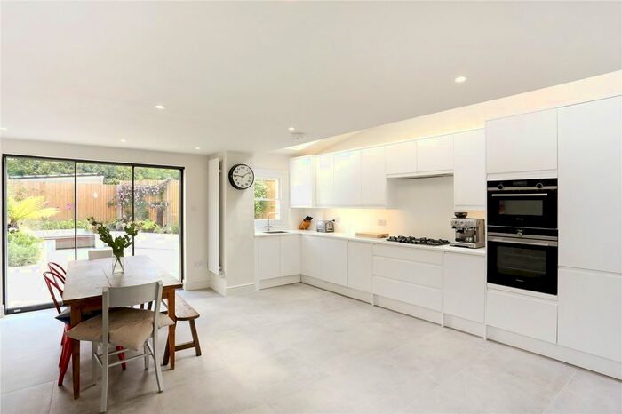 5 Bedroom Terraced House To Rent In Southfields Road, London, SW18