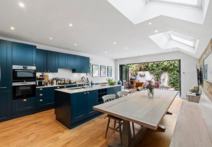 4 Bedroom Terraced House For Sale In White Hart Lane, London, SW13