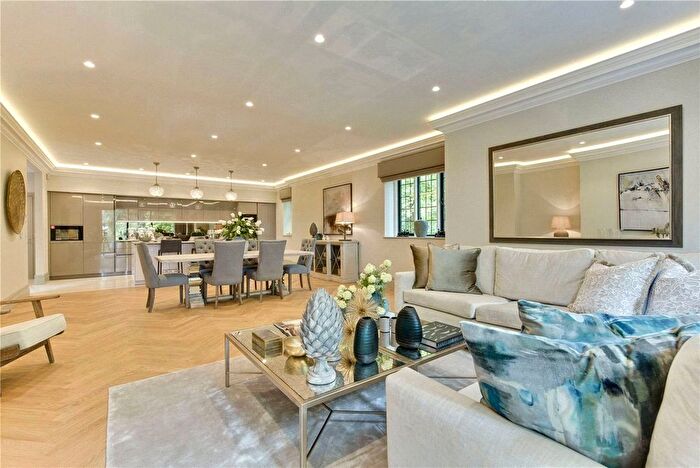 2 Bedroom Flat For Sale In Hitherbury House, Portsmouth Road, Guildford, Surrey, GU2