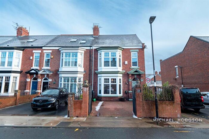 4 Bedroom End Of Terrace House For Sale In Ewesley Road, High Barnes, Sunderland, SR4