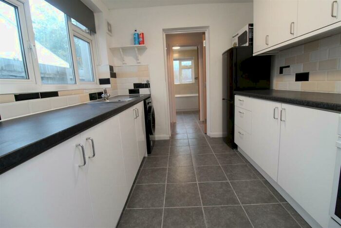 4 Bedroom House To Rent In Robert Street, Cathays, Cardiff, CF24