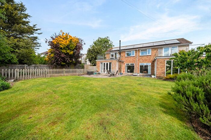 4 Bedroom Detached House For Sale In Grove Road, Fareham, Hampshire, PO16