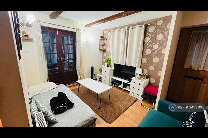 1 Bedroom Semi-Detached House To Rent In Goathland Croft, Emerson Valley, Milton Keynes, MK4